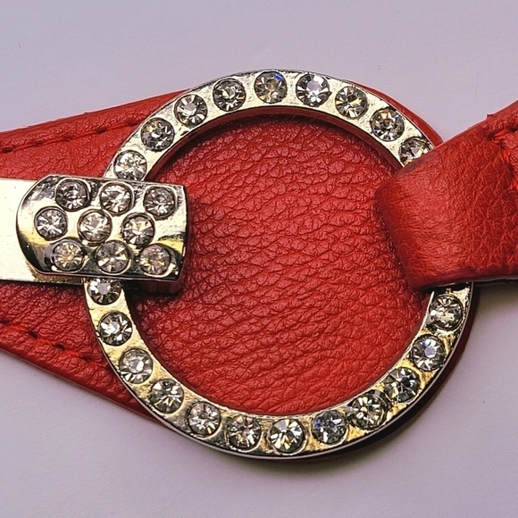 WOMENS Red Stretch Belt Bling Crystals Buckle Elasticized Band Belt - Picture 6 of 16